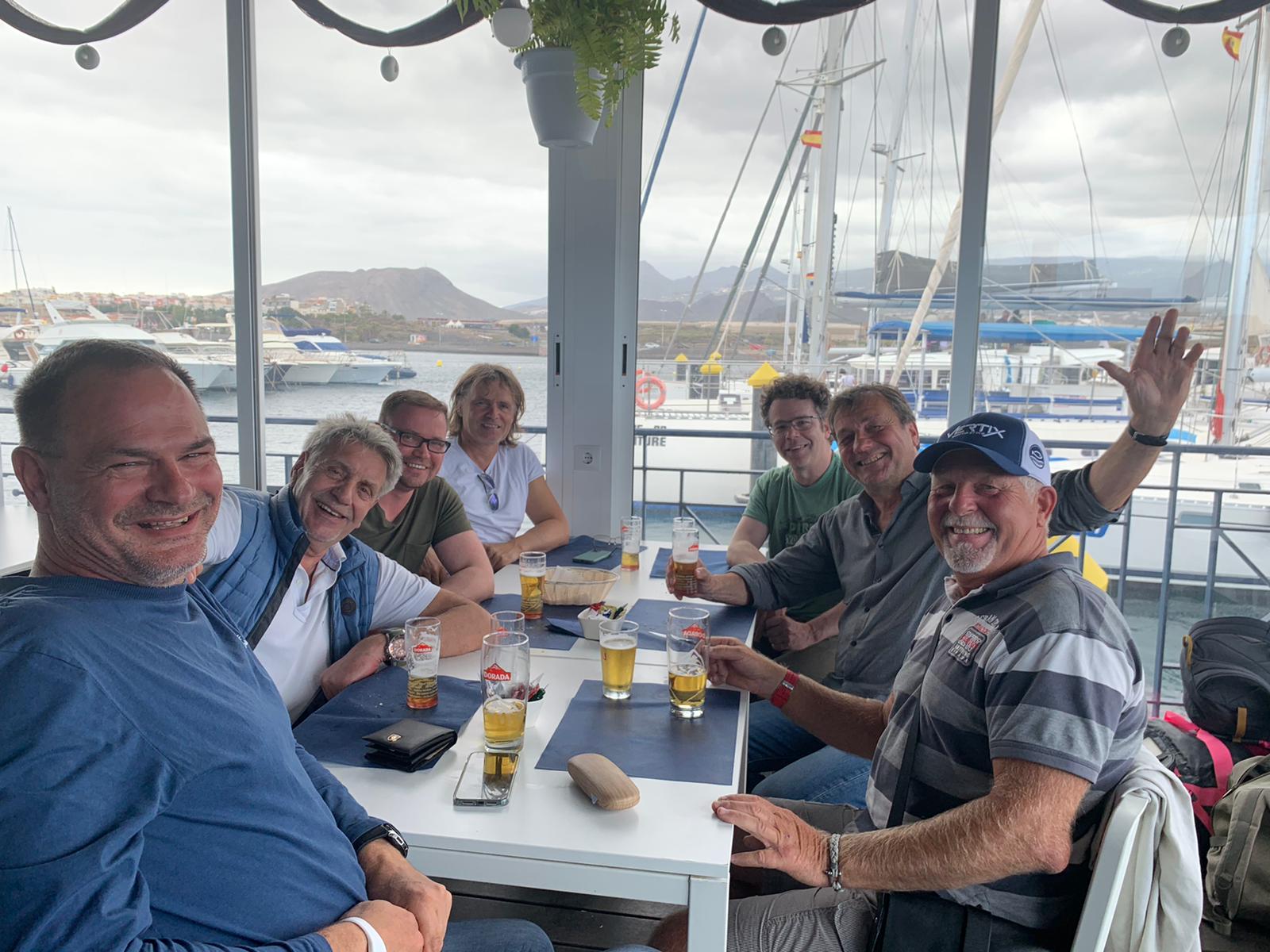 Tapas im Hafen